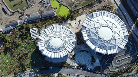 航拍浙江温州体育馆车流高楼大厦城市景观