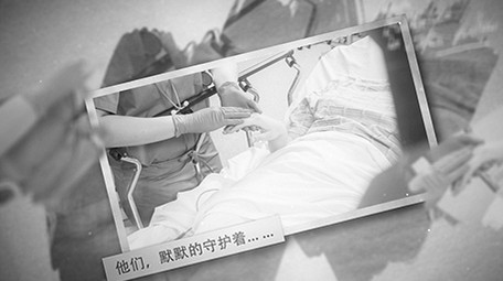 温情复古老旧相册武汉疫情图文模板