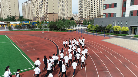 航拍间操操场学校操场视频