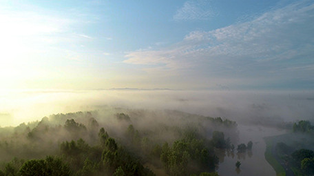 航拍4K城市云海日出