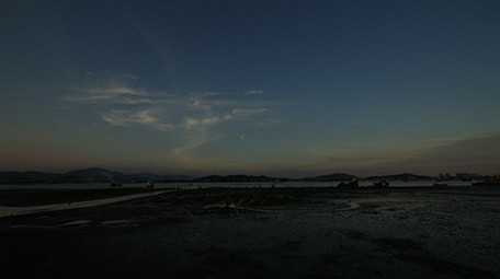 温馨浪漫渔港长堤晚霞星空延时摄影高清4K