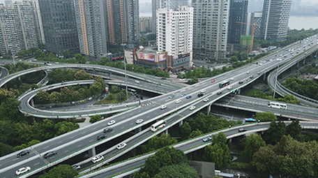 航拍城市交通道路立交桥高架航拍4k视频