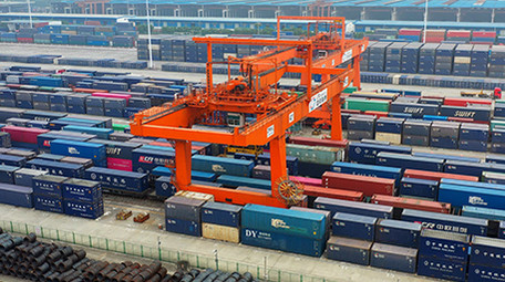 4K航拍重庆经开区物流运输中心视频素材