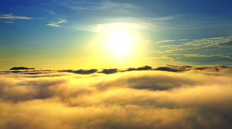 宏伟大气日出云海航拍素材