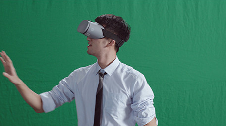 商务衬衫领带男VR特效画面绿幕实拍