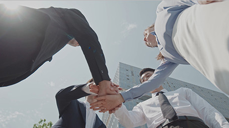 商务企业宣传办公广告人物男女笑容实拍视频