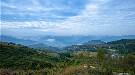 绿色生态乡村白云云雾延时摄影
