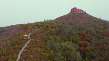 航拍郑州荥阳万山森林公园三峰山