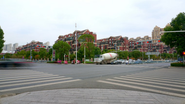 8K实拍城市交通十字路口车流延时摄影