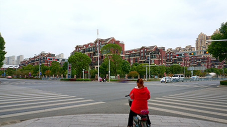 8K实拍城市交通十字路口车流延时摄影