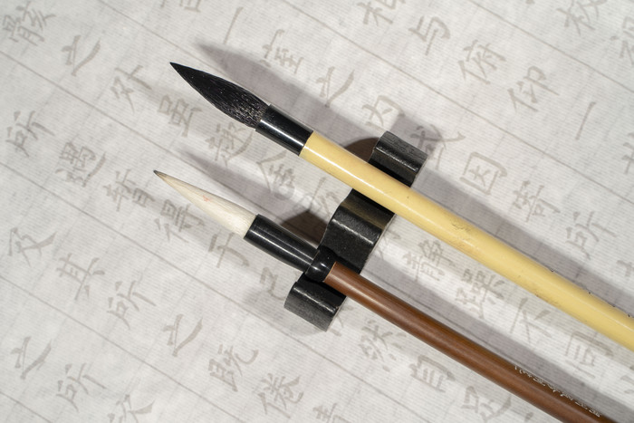 中国传统书写工具毛笔图片