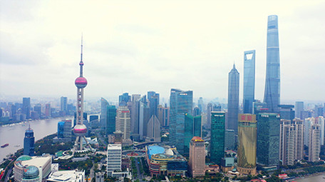 4K航拍上海城市建筑陆家嘴视频素材