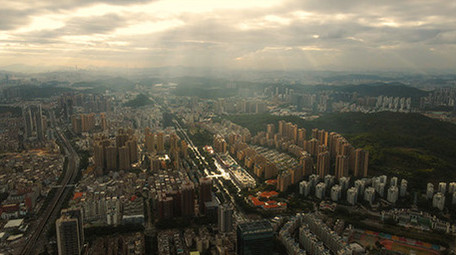 深圳城市早晨朦胧光线