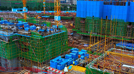 建筑工地吊塔工作视频素材4K实拍