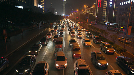 城市晚高峰车辆拥堵堵车实拍