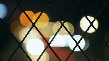 夜晚车流虚化唯美<strong>夜景</strong>光斑