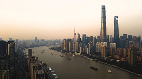 4k上海陆家嘴金融中心地标城市夕阳航拍