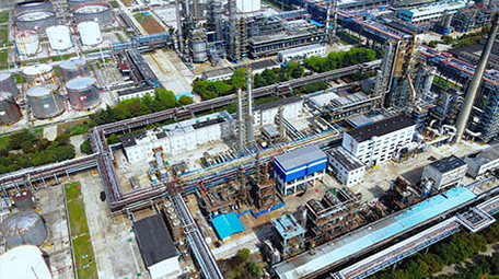 4K航拍化工行业生产石油能源炼油生产