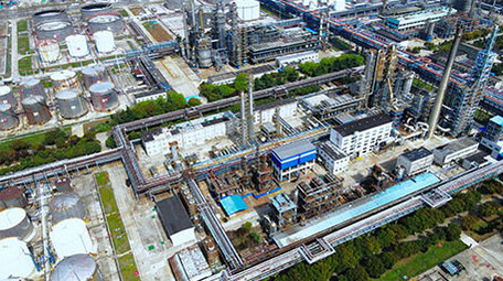 4K航拍化工行业生产石油能源炼油生产