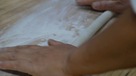 行业职业餐饮水饺工人手工水饺包水饺