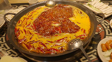 4k重庆火锅红汤锅底美食餐饮文化实拍