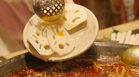 4k重庆火锅红汤锅底美食餐饮文化实拍