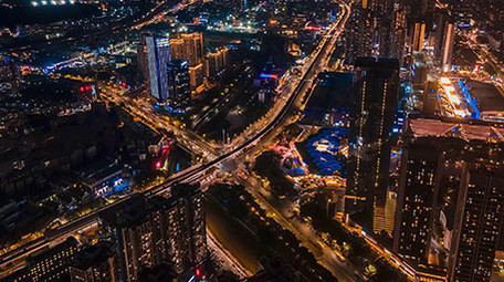 城市都市夜晚车流马路高楼大厦灯光延时