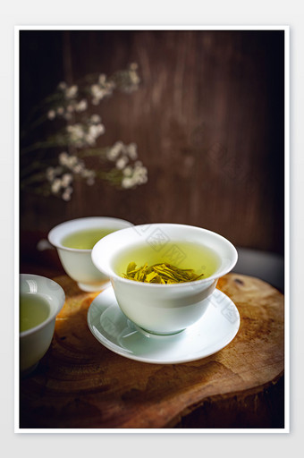 茶道茶盏绿茶养生茶茶水冲泡摄影图片
