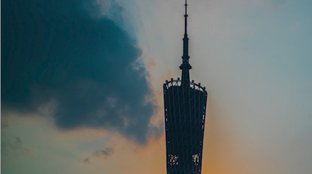 地标广州广州塔延迟拍摄日出小蛮腰