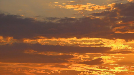 日出唯美太阳火烧云天空延迟拍摄