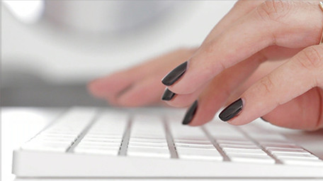 商务办公白领打字手部特写镜头合集