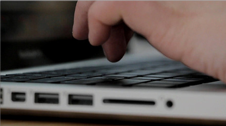 商务办公白领打字手部特写镜头合集