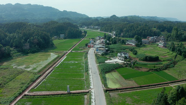 4k航拍<strong>乡村</strong>房屋农田农业经济发展