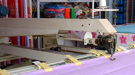 纺织行业自动化缝床单实拍