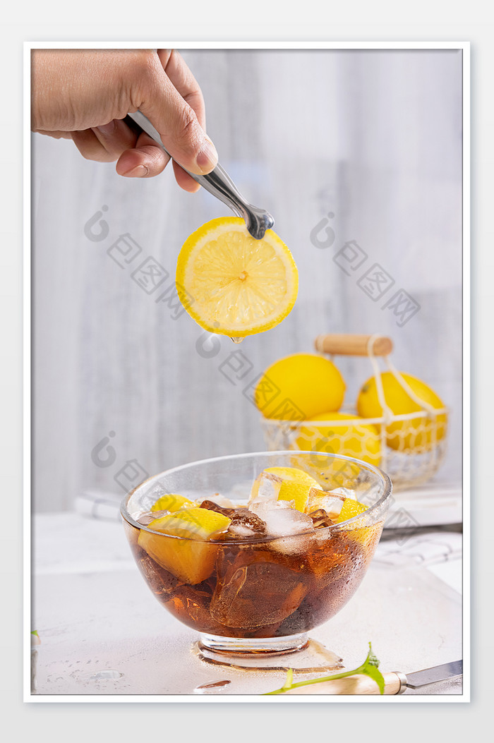 夏日冰爽冷饮可乐柠檬片图片图片