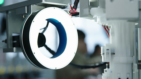 行业工业机器自动化智能化组装实拍视频