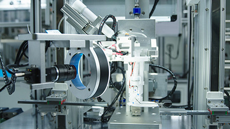 行业工业机器自动化智能化组装实拍视频