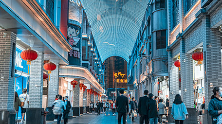 6K城市深圳老街小隧道行人延时素材