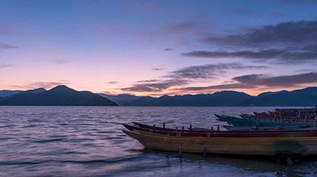 自然云南泸沽湖日出延时视频