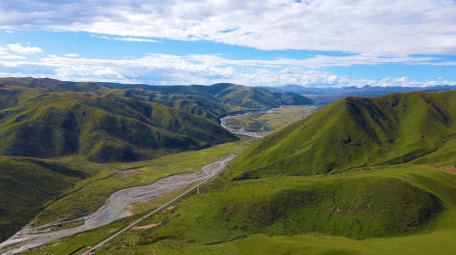 阿坝色达草原高原风景4K航拍
