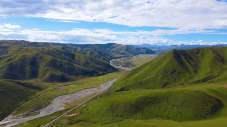 阿坝色达草原高原风景4K航拍