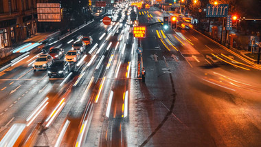 大气城市夜晚拥堵车流<strong>夜景</strong>4K延时