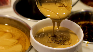 美食餐饮火锅麻酱蘸料小料蘸水制作实拍4K