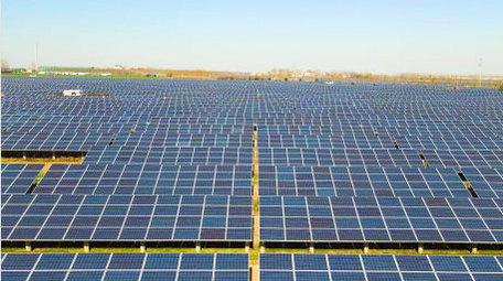 <strong>乡村</strong>光伏发电产业园清洁能源4K航拍