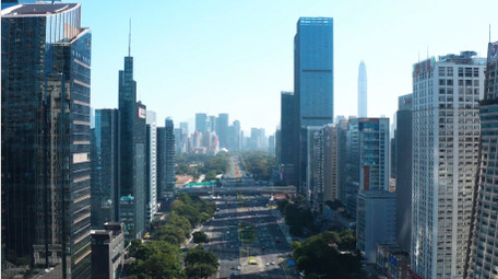 城市交通震撼深圳深南大道密集车流航拍