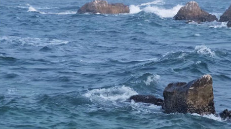 蔚蓝大海海洋海面海水海岸波浪自然海洋实拍