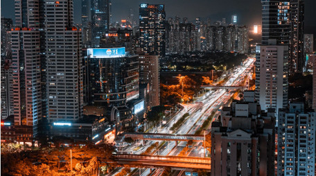 交通震撼城市夜晚公路密集车流4k延时