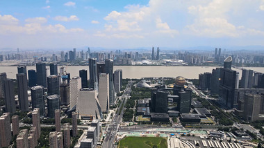 城市<strong>地标杭州</strong>CBD市民中心天际线4K航拍