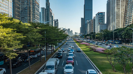 交通震撼城市宽阔马路密集车流4k延时