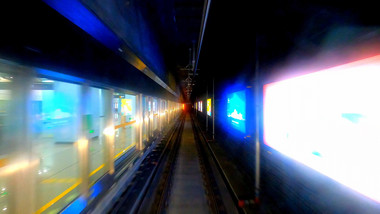 城市交通地铁穿梭第一视角视频素材4K